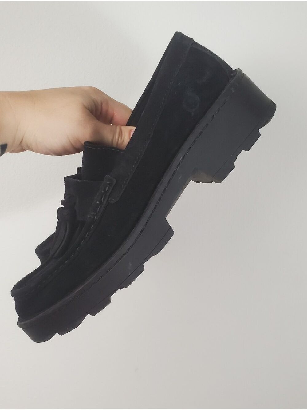 BOC Born Black Suede Loafers Women's Size 8 - Picture 2 of 7